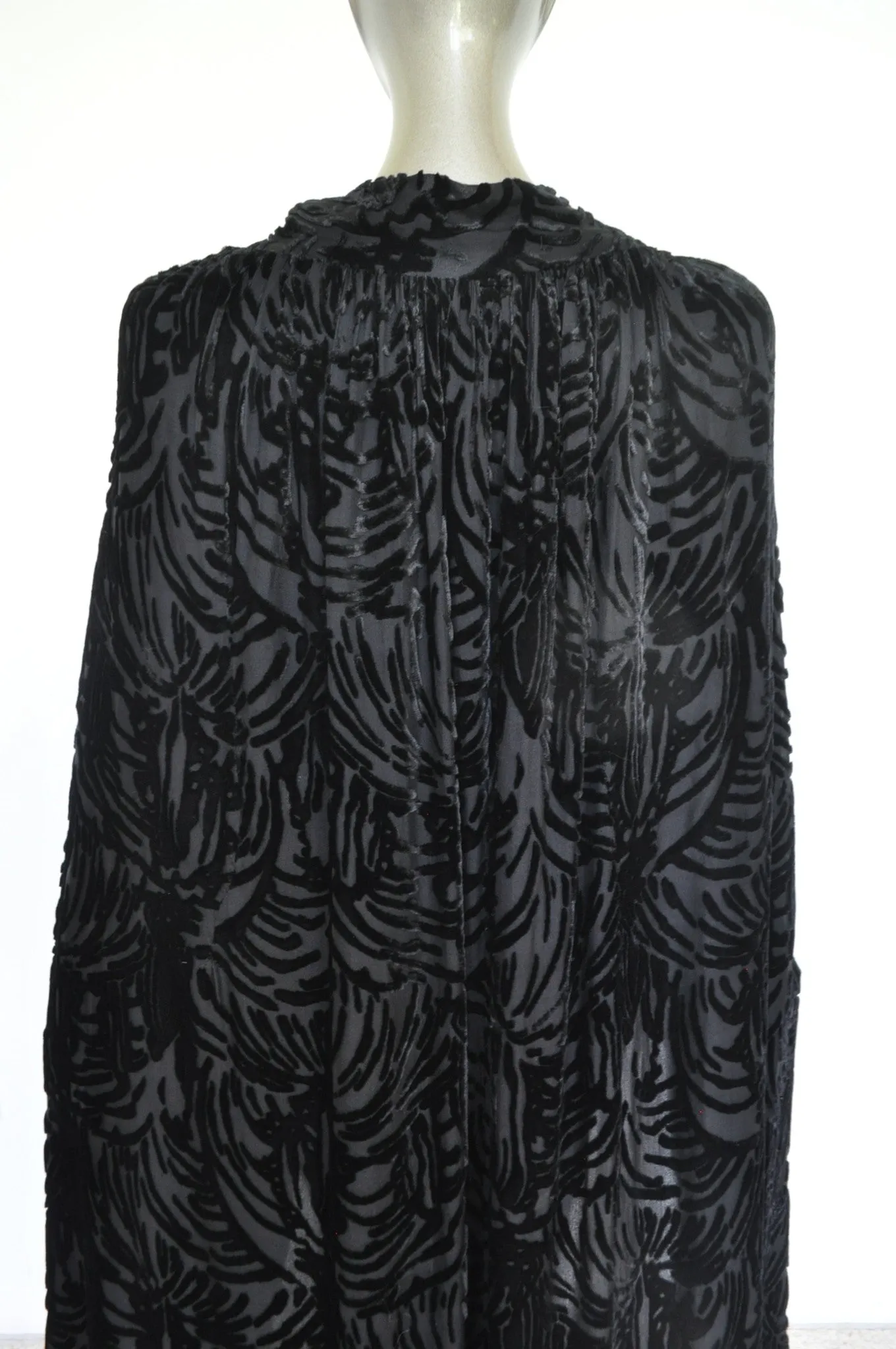 20s chiffon opera cape with panne velvet imprint geometrical deco embroidery.