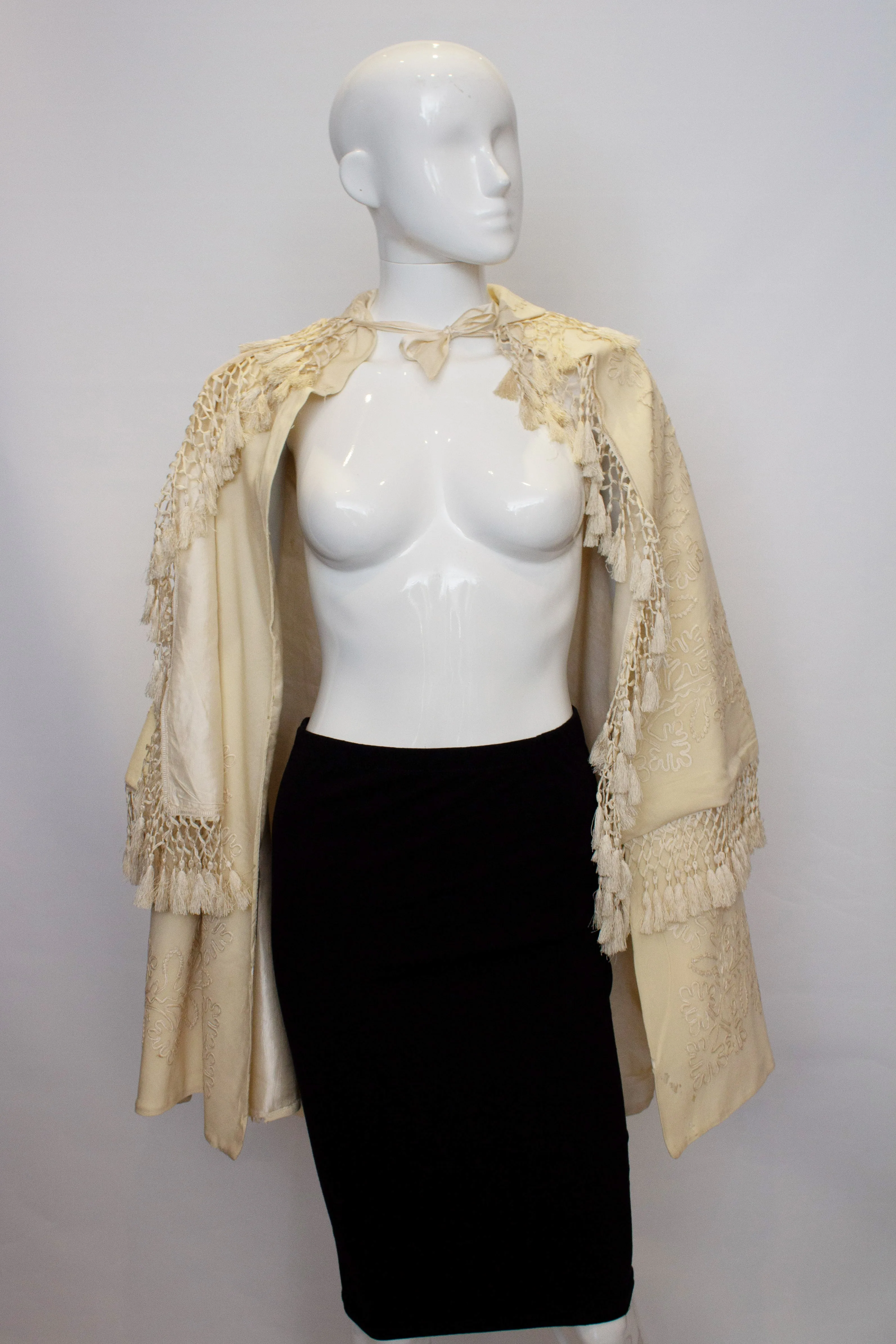 A Vintage edwardain White Wool Cape with Embroidery and Fringing