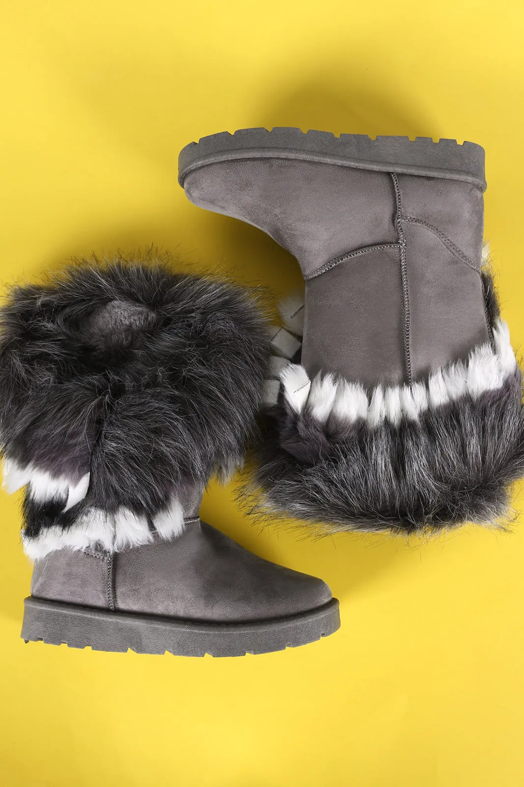 Asymmetrical Fur Collar Suede Round Toe Flat Boots