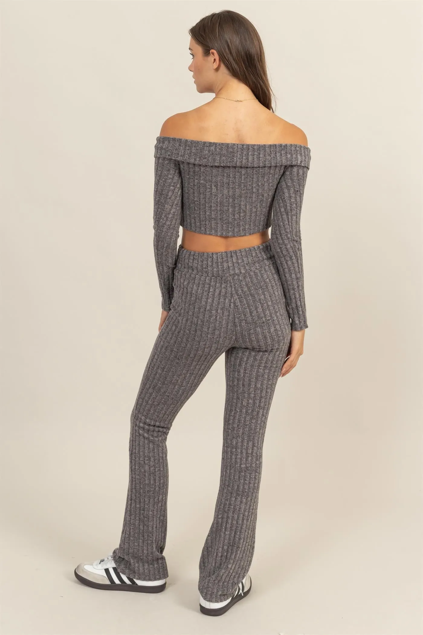 HF24F787-SET-RIBBED KNIT TOP AND FLARED PANTS SET