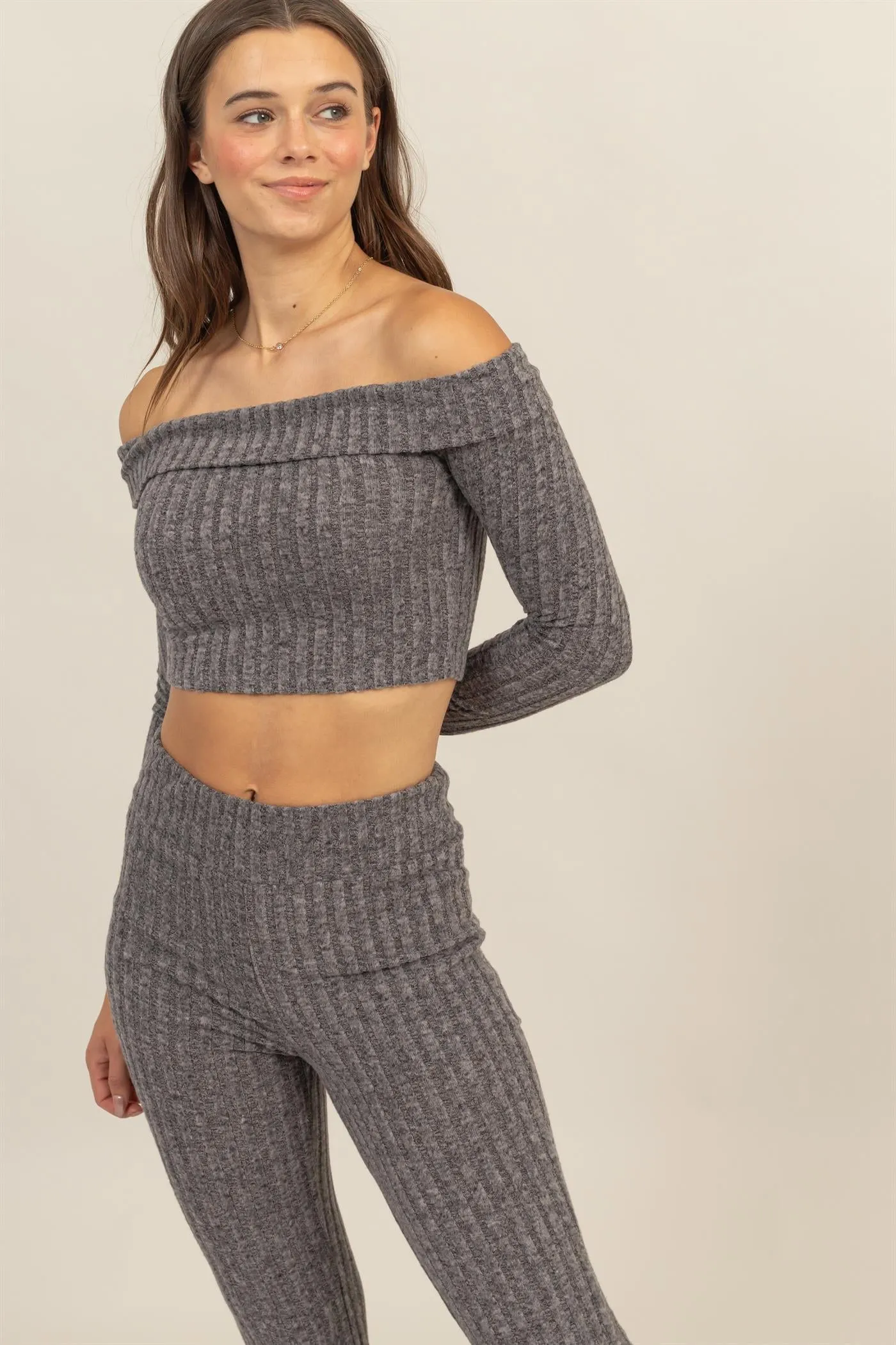 HF24F787-SET-RIBBED KNIT TOP AND FLARED PANTS SET