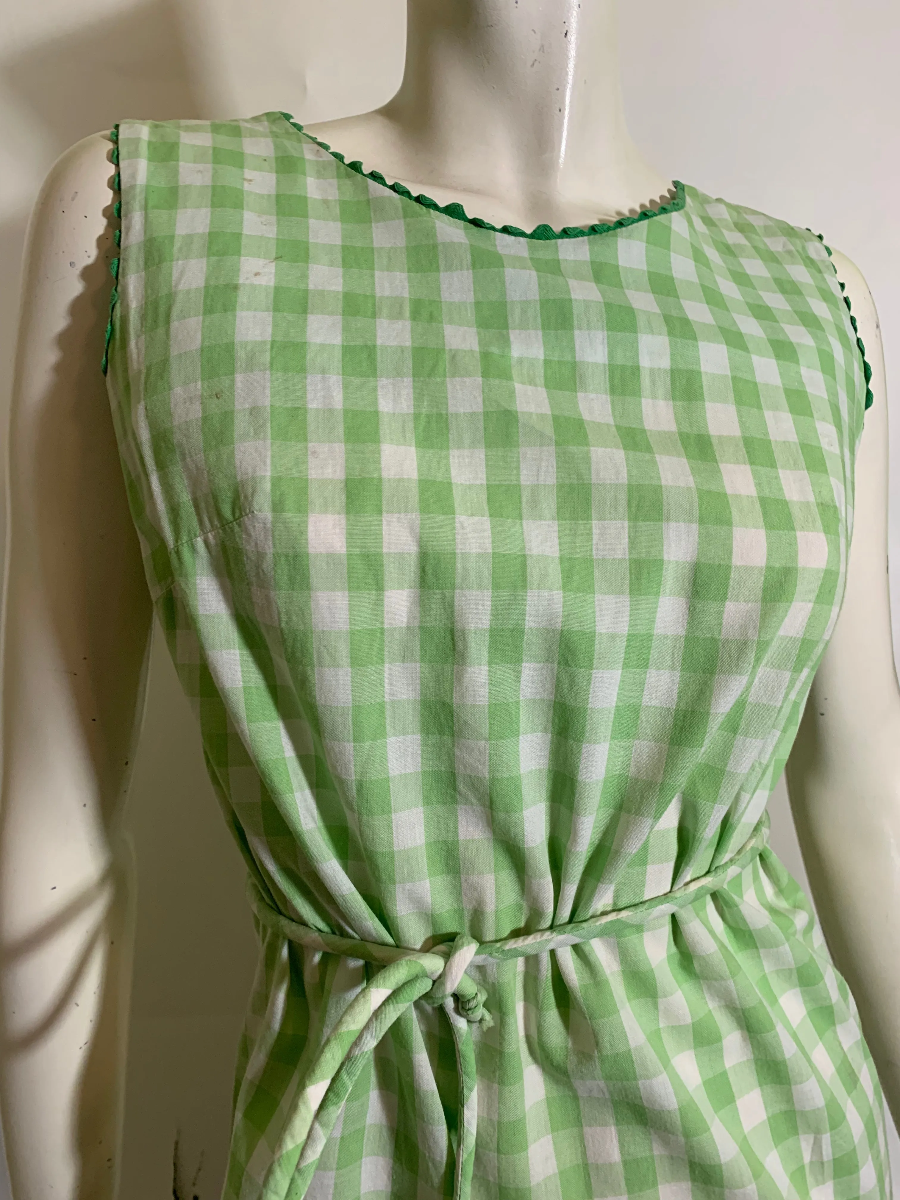 Lime Green Gingham Cotton Shift Dress circa 1960s