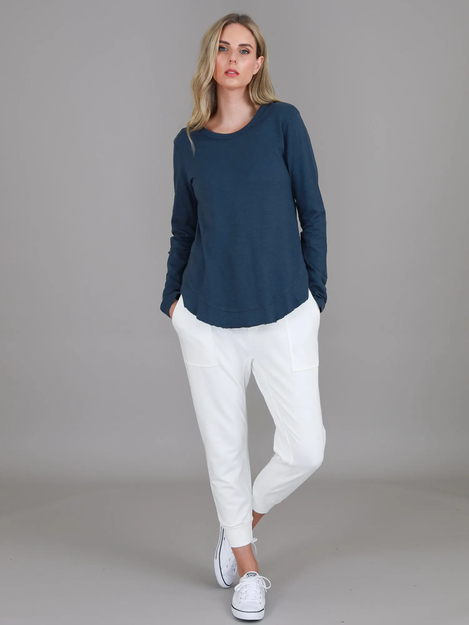 Mosman Curved Hem Long Sleeve T Shirt