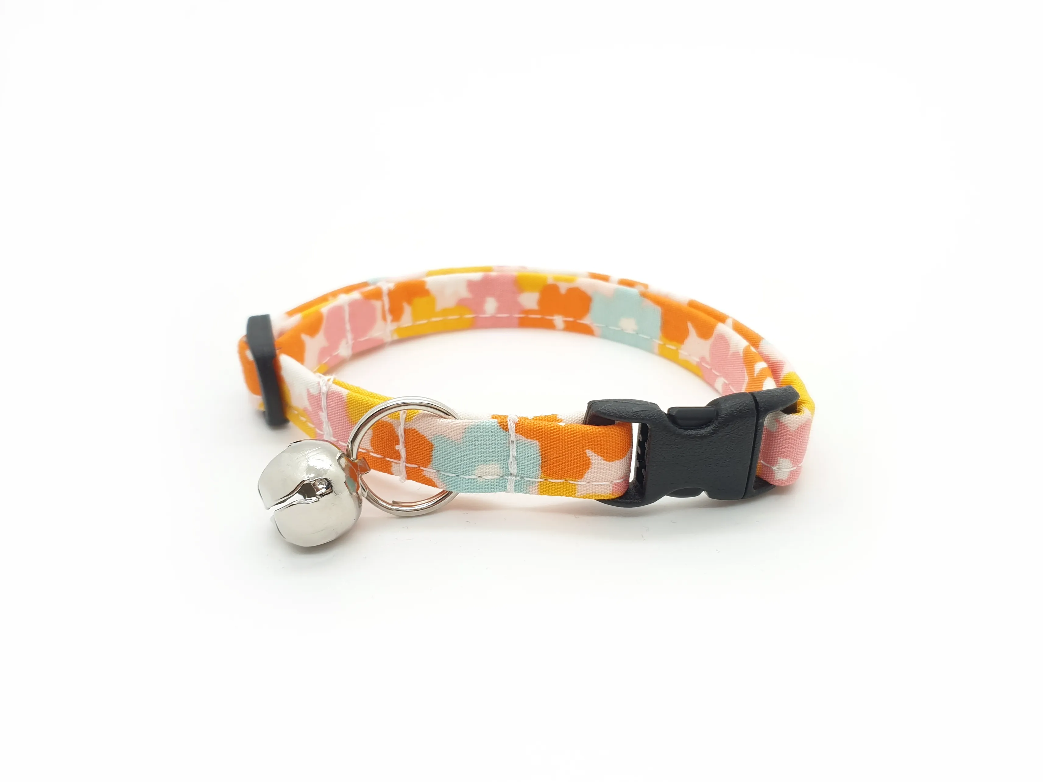 Retro 70s Pink Floral Cat Collar