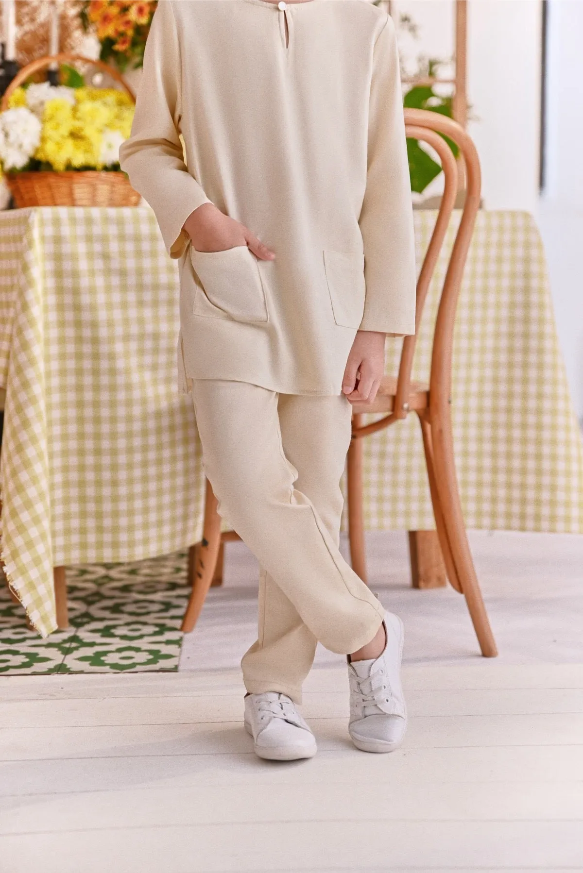 The Perfect Slim Fit Pants - Cream