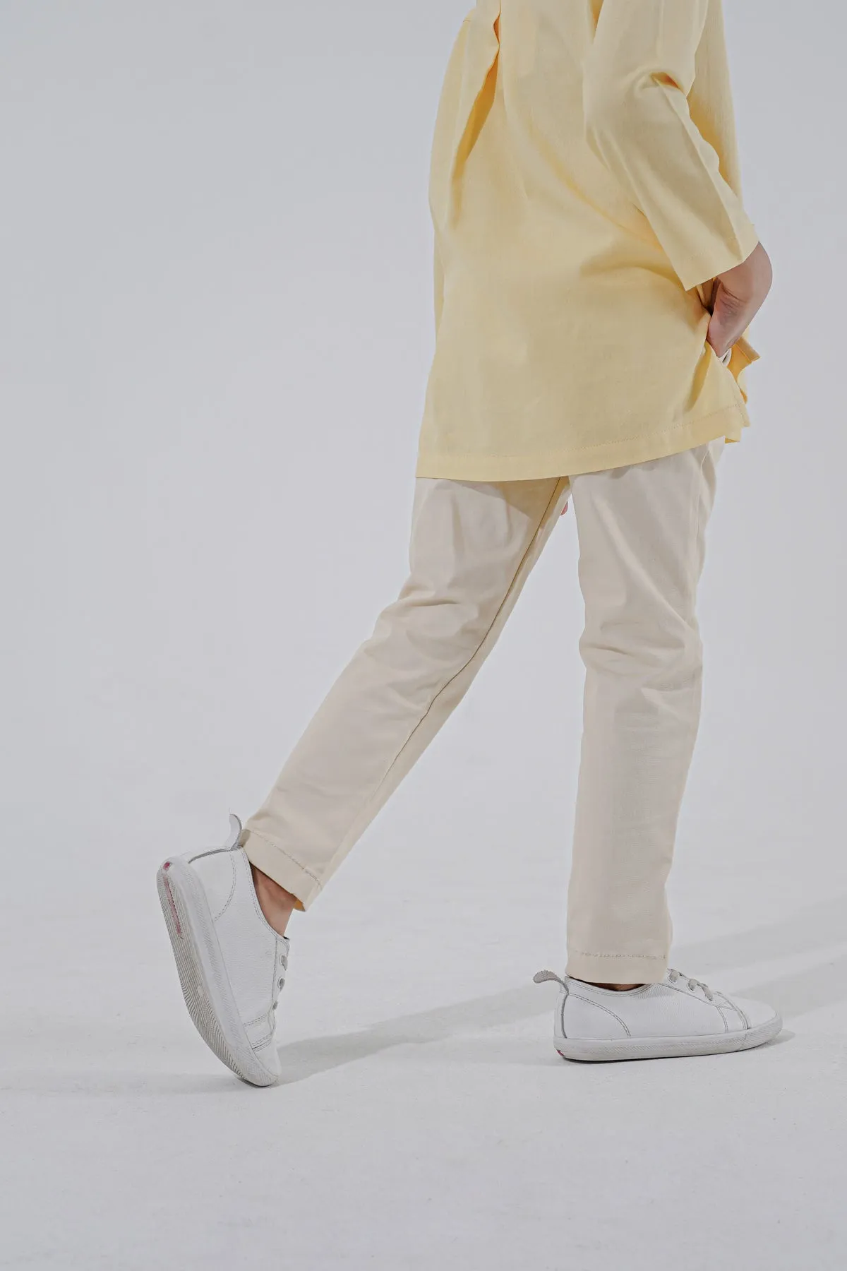 The Perfect Slim Fit Pants - Cream